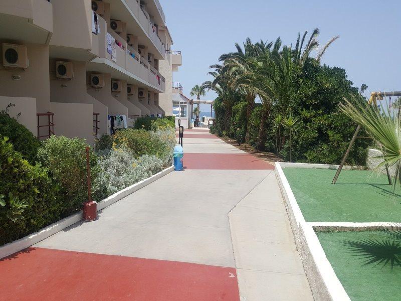 Jo An Beach Hotel Аделианос Кампос Екстериор снимка