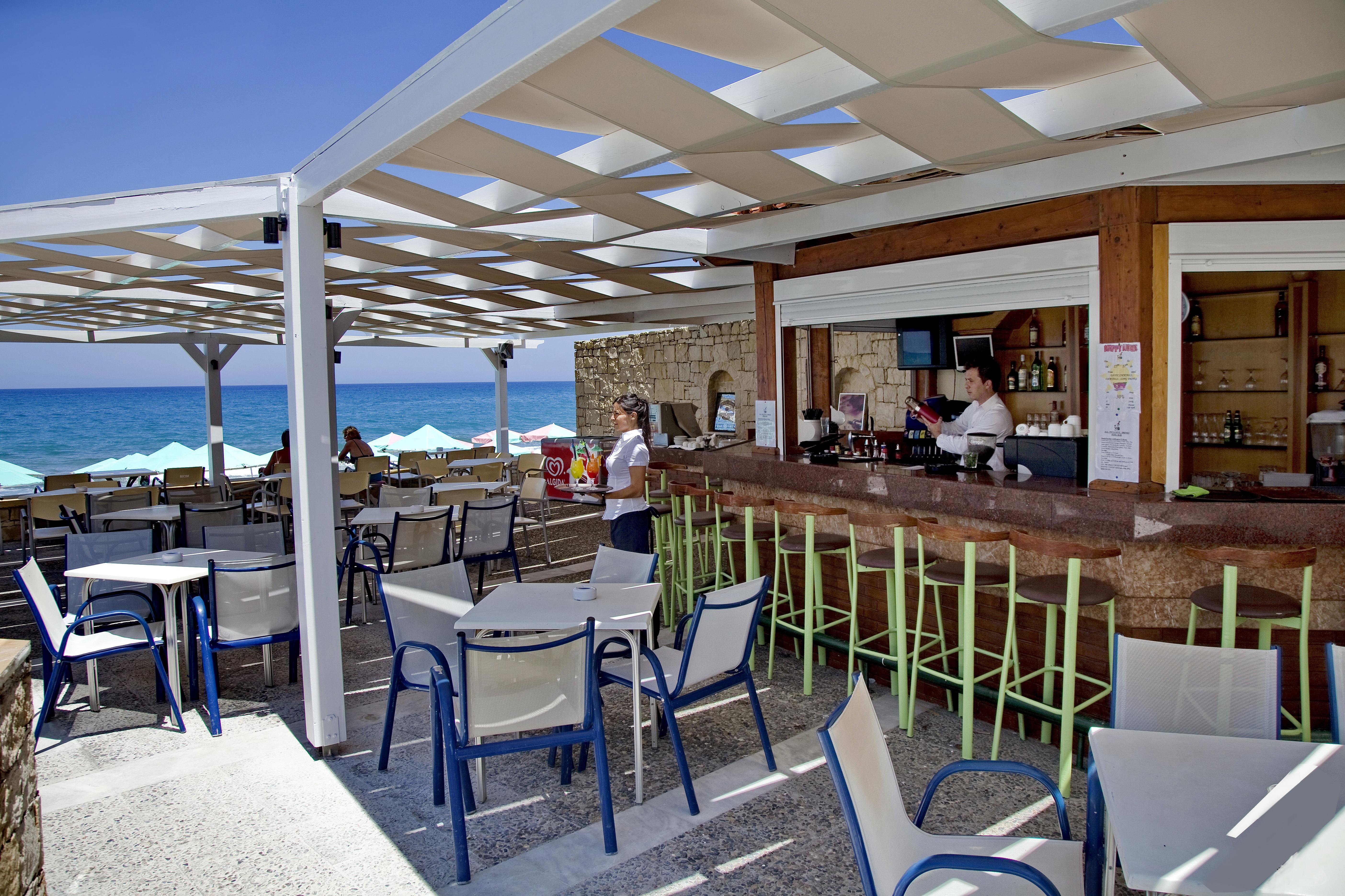 Jo An Beach Hotel Аделианос Кампос Екстериор снимка