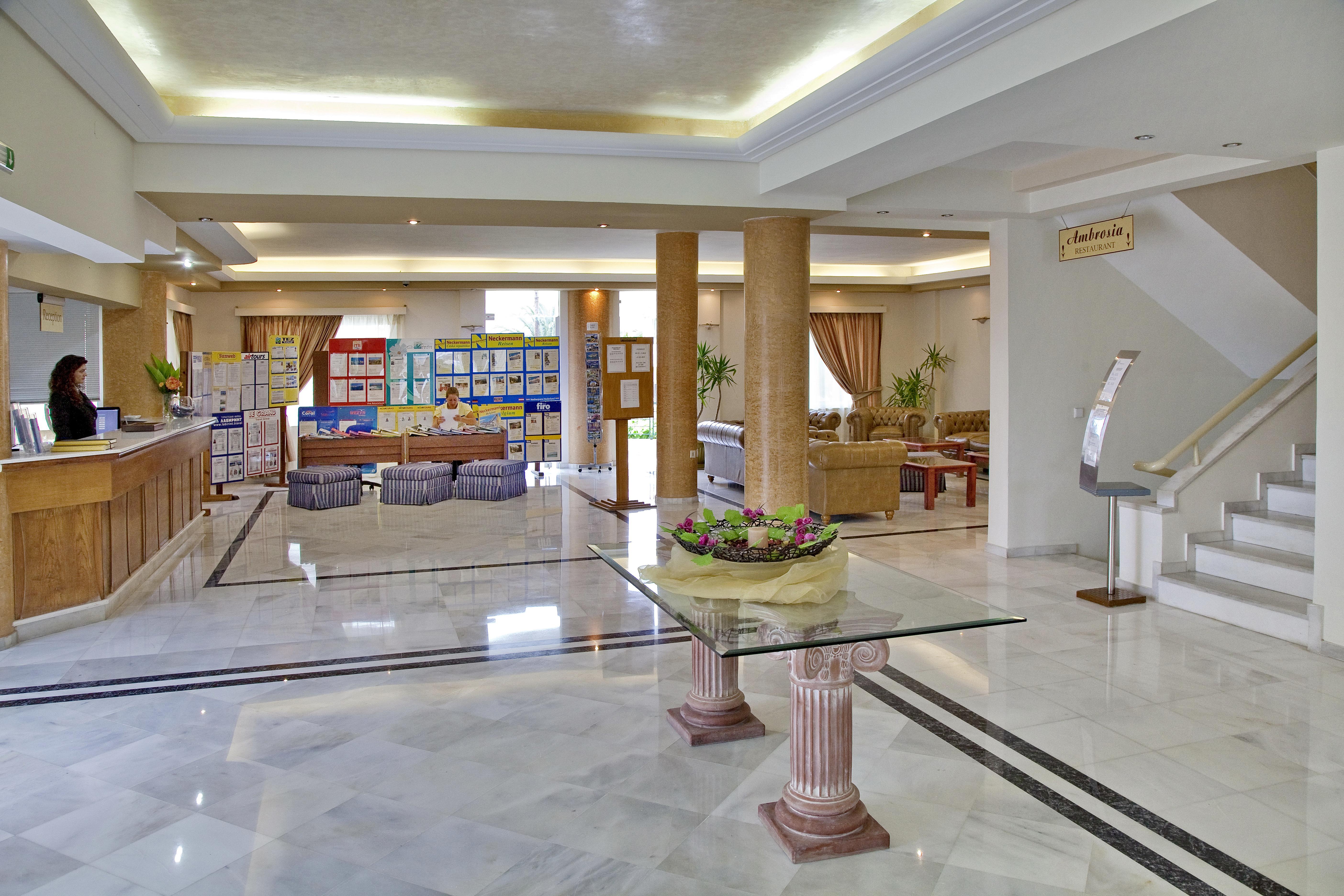 Jo An Beach Hotel Аделианос Кампос Екстериор снимка