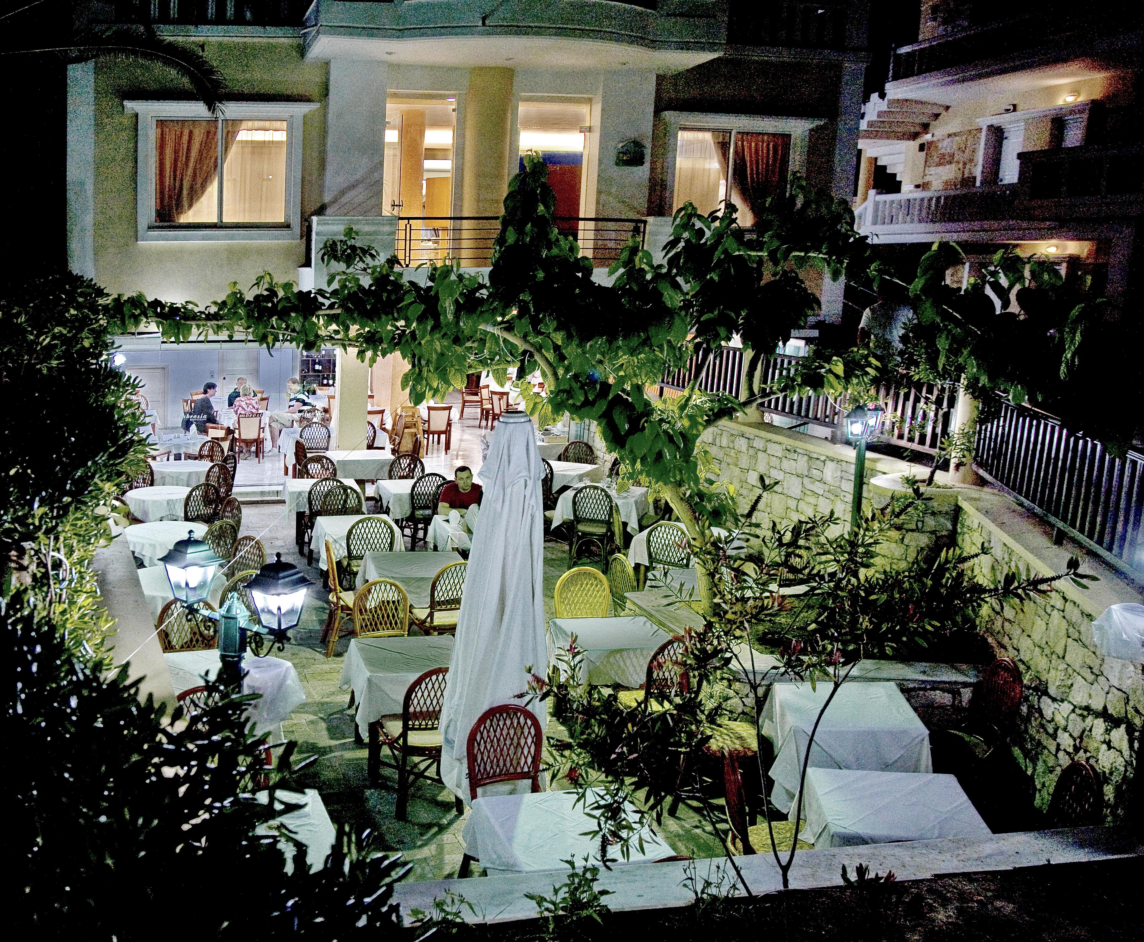 Jo An Beach Hotel Аделианос Кампос Екстериор снимка